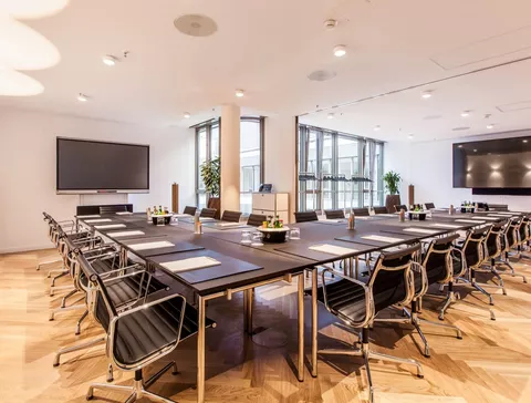 EuropaKontor Konferenzraum mit offener Trennwand